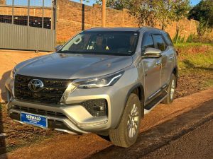 TOYOTA HILUX SW4 TDI SRX AUT L/24  2023